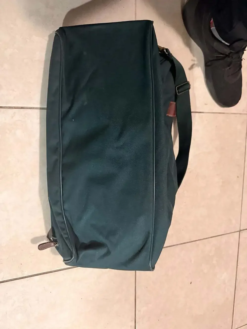 Vintage Bobby Jones Heritage Green Canvas and Faux Leather Trim Duffle Weekender